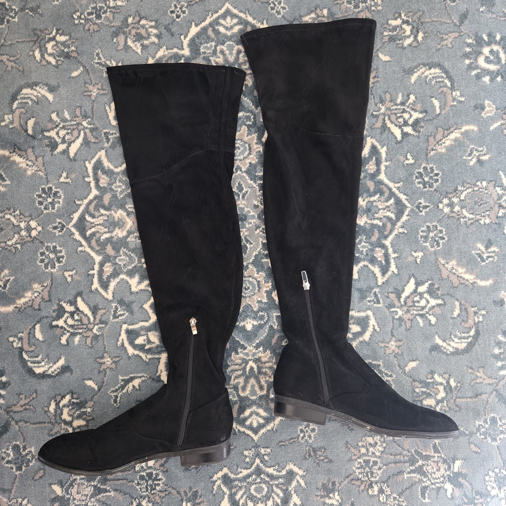 Elegant Black Over-the-Knee Boots - Picture 2 of 5